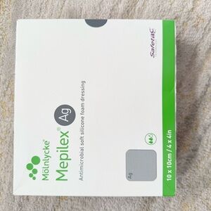Mölnlycke Mepilex Ag Antimicrobial Foam Dressing 4” x 4” (10 x 10 cm) New